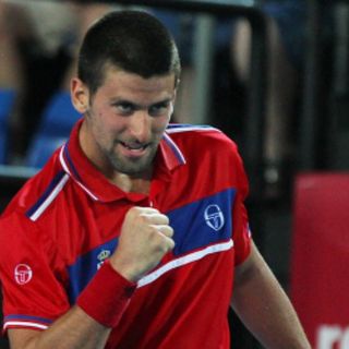 Ivanovic y Djokovic dan el triunfo a Serbia