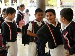 Exhortan a que los maestros evaluen que los alumnos no muestren datos de infecciones respiratorias . ARCHIVO  /