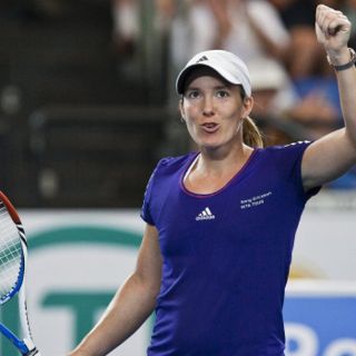 Bélgica se impone con claridad a Kazajistán