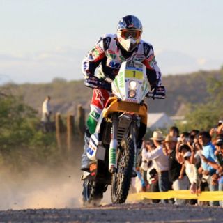 Coma gana la tercera etapa del Dakar
