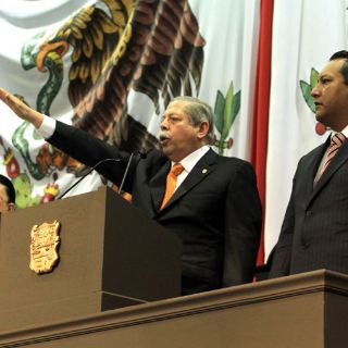 Rechaza Edigio Torre gobernar bajo la sombra de su hermano