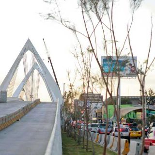 Esperan abrir Puente Atirantado en última semana de enero