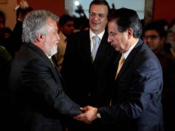 Alejandro Encinas (izq.) y Jesús Ortega (der.) durante cónclave de hoy para analizar los procesos electorales de 2011. EL UNIVERSAL  /