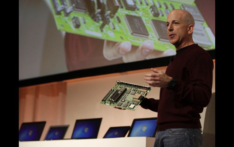 Steven Sinofsky, presidente de Microsoft Windows y la división de Windows Live. AP  /