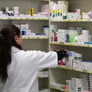 Secretario de Salud defiende transparencia en licitación de medicamentos