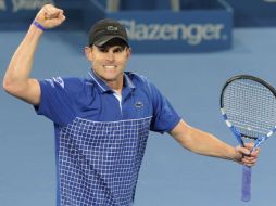 El tenista estadounidense celebra su victoria con la que se encuentra en las semifinales del torneo. EFE  /