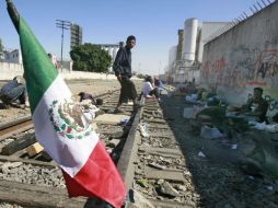 La CNDH presenta un informe donde recopila las afectaciones a quienes van de tránsito por México. ARCHIVO  /
