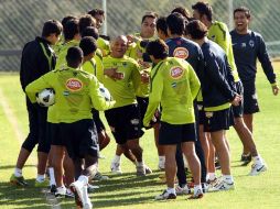 El equipo campeón del Apertura 2010, el Monterrey en su primer entrenamiento del año. MEXSPORT  /