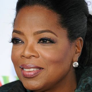 Oprah Winfrey complacida con el debut de su canal de televisión
