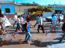 Imagen de la marcha pro migrantes difundida por el usuario @jorgeluist89 en Twitter. ESPECIAL  /