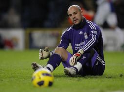 Pepe quedará fuera un mes del Real Madrid debido a torcedura. REUTERS  /