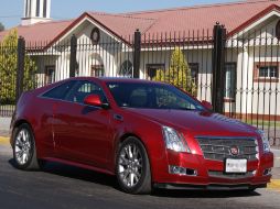 Cadillac CTS cupé. ESPECIAL  /