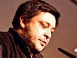 Casciari ha recibido varios premios a lo largo de su trayectoria, como el Juan Rulfo por el relato 'Ropa sucia'. ESPECIAL  /