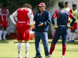 Chivas busca olvidar los tropiezos que han tenido desde que llegó Jorge Vergara a la institución. MEXSPORT  /