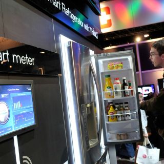 Presentan en feria de tecnología electrodomésticos inteligentes