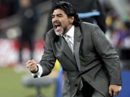 Diego Armando Maradona podría estar al frente de un equipo inglés. EFE  /