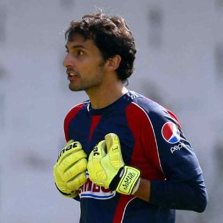 Para Luis Michel, Chivas tiene que mejorar