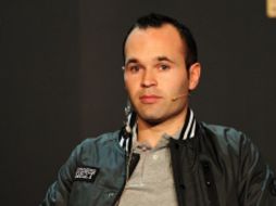 Andrés Iniesta en una rueda de prensa previo a la entrega del Balón de Oro. AFP  /