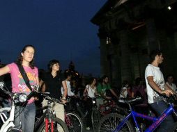 Activate usando la bicicleta. EL INFORMADOR  /