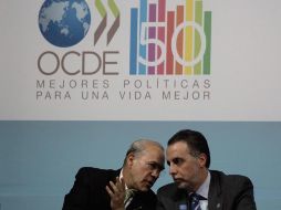 La OCDE y el Gobierno de México presentaron una guía para que estados y municipios puedan simplificar trámites para empresas. EFE  /