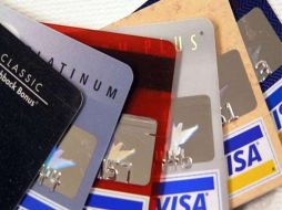 Usar tarjetas de crédito en México costará más. NTX  /