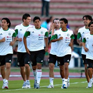 La Selección podría jugar contra Francia en el Stade de France