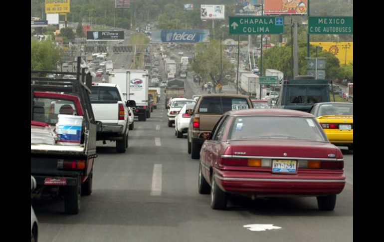 Automóviles oficiales dejarán de circular en determinados días por Tlaquepaque. ARCHIVO  /