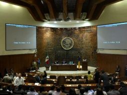 Se solicitó a los diputados en la sesión plenaria de hoy un minuto de silencio en memoria de las dos niñas fallecidas. ARCHIVO  /
