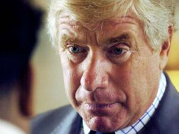 Ravinet comentó a los diputados que lo acompañaban  que el puente valía callampa. AFP  /