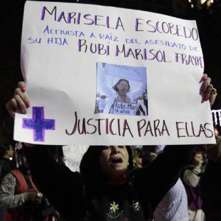 Denuncian a funcionarios por caso Rubí Frayre