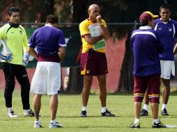 El conjunto del 'Chelis' arrancará la jornada 2 del torneo Clausura 2011 frente a los campeones. MEXSPORT  /