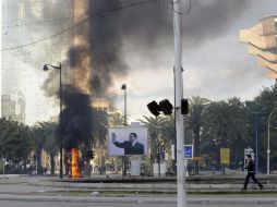 Los manifestantes rechazan los ofrecimientos del presidente de democratizar el régimen en 2014. EFE  /