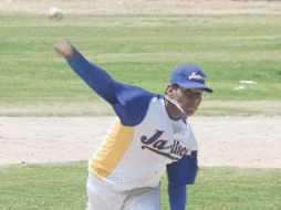 Son 300 los jugadores que son observados,  hasta definir una lista definitiva de 60 peloteros. ESPECIAL  /