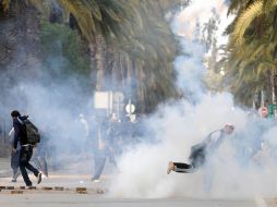 El presidente tunecino, Zine El Abidine Ben Ali, llegó a Arabia Saudí tras dejar su país por el agravamiento de revueltas. AFP  /