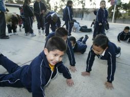 Con una mejor alimentación y programas de activación física, autoridades pretenden mejorar la salud de estudiantes. E. BARRERA  /