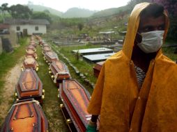 El último balance oficial establece en 591 el número de víctimas mortales por el temporal. EFE  /