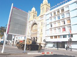 El Ejército tunecino dio el asalto al palacio presidencial, en el que estaban atrincherados elementos de la guardia presidencial. AFP  /