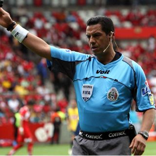 Archundia, entre los mejores silbantes del 2010