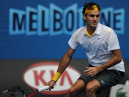 El tenista suizo Roger Federer arrancó con victoria en Australia. AFP  /