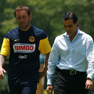 Presidente del América, multado por dudar de honestidad de árbitros