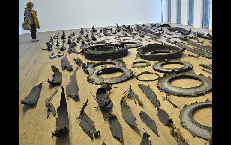 Chicotes, instalación de Gabriel Orozco expuesta en la Tate Modern.REUTERS  /