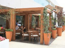 El apoyo alimentario en restaurantes y comedores que los patrones den a sus empleados será deducible de impuestos. ARCHIVO  /