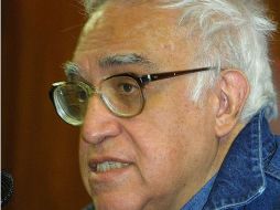 Carlos Monsiváis dedicó parte de su vida al activismo por diversas causas que él mismo denominaba 'perdidas'. ARCHIVO  /