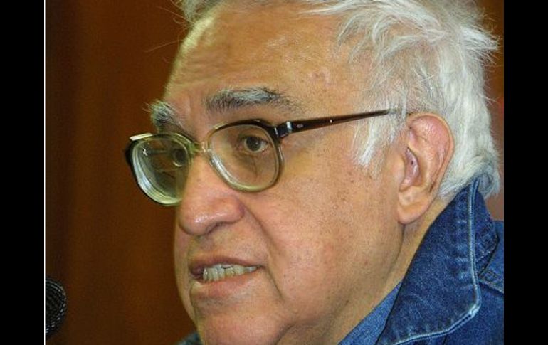Carlos Monsiváis dedicó parte de su vida al activismo por diversas causas que él mismo denominaba 'perdidas'. ARCHIVO  /
