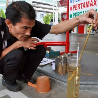 Los altos precios del crudo frenan la economía