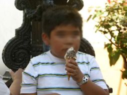 La mala alimentación, sedentarismo y bajo gasto energético son los tres aspectos que desarrollan la obesidad infantil. ARCHIVO  /