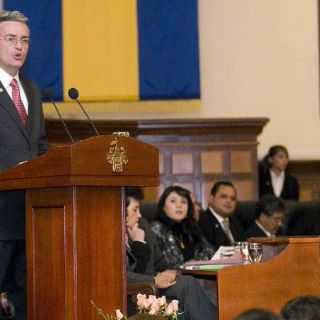 Fincan cargos por 226 MDP a gestión de Alfonso Petersen