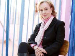 La escritora Laura Hernández promociona el libro Redondel, un relato que aborda las diferencias. E. PACHECO  /