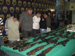 Los 10 pistoleros detenidos con un impresionante arsenal ya fueron consignados. O. RUVALCABA  /