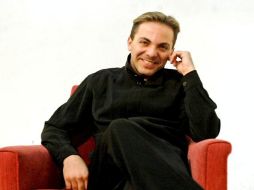 El cantante mexicano comienza a coshechar éxitos con este álbum tributo. E. BARRERA  /